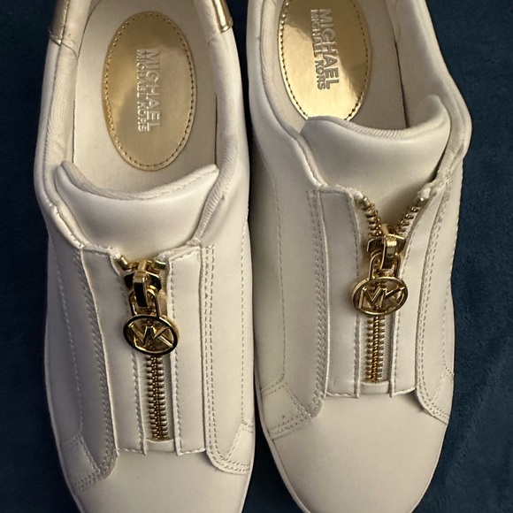 Michaels Kors Women's Keaton Zip Slip-On Sneakers authentic/new/no box - Picture 3 of 14